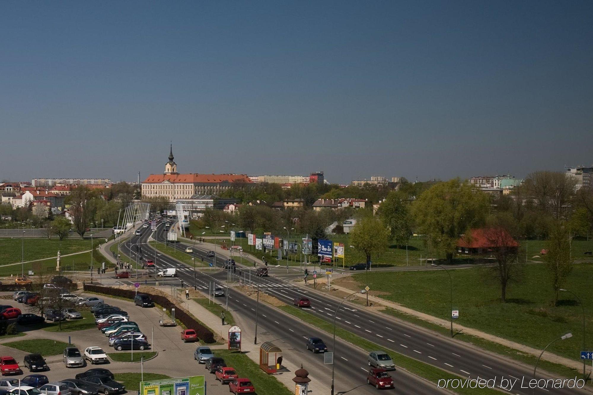 Hotel Prezydencki 4-Star Rzeszow Exterior photo